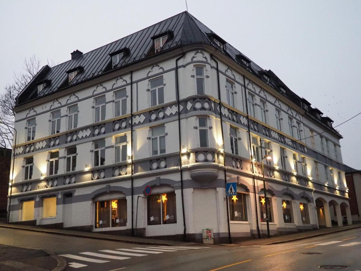 Henriks Hotell Skien Exterior photo