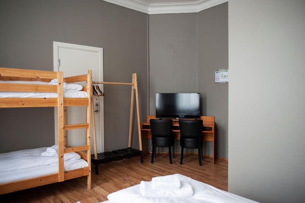 Henriks Hotell Skien Exterior photo